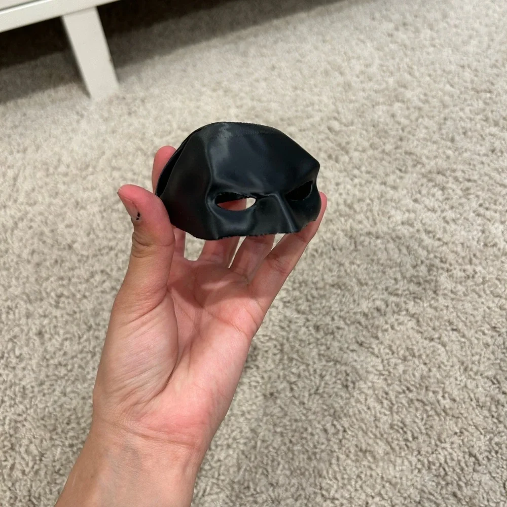Batman cat mask